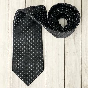 KENNETH COLE REACTION Silk Necktie